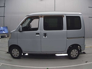 DAIHATSU HIJET VAN 2011