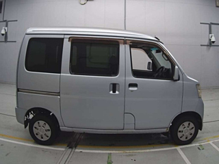 DAIHATSU HIJET VAN 2011