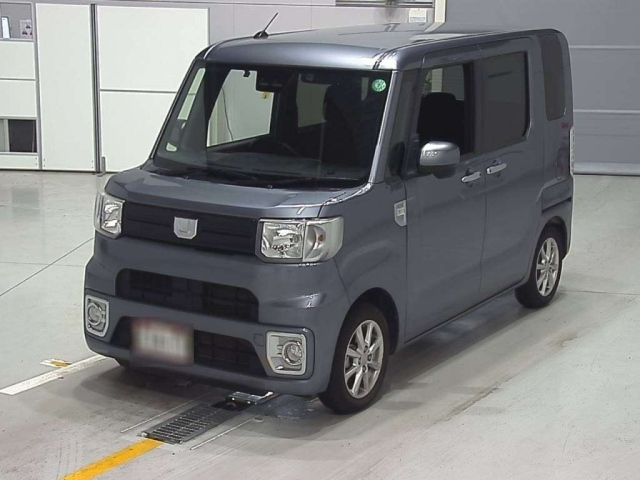 DAIHATSU TANTO 2014