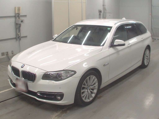 BMW 5 SERIES 2015