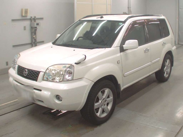 NISSAN X-TRAIL