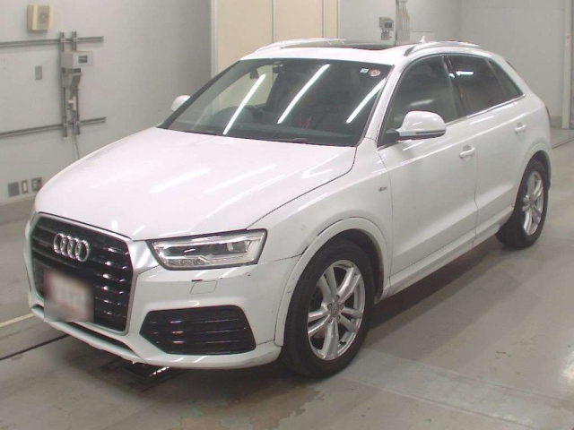 AUDI Q3 2016