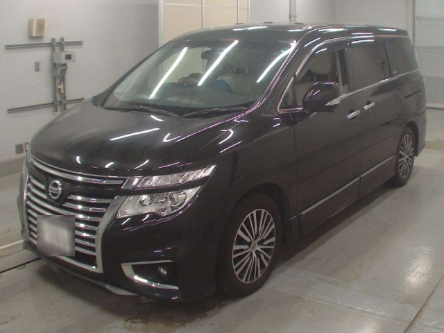 NISSAN ELGRAND 2018