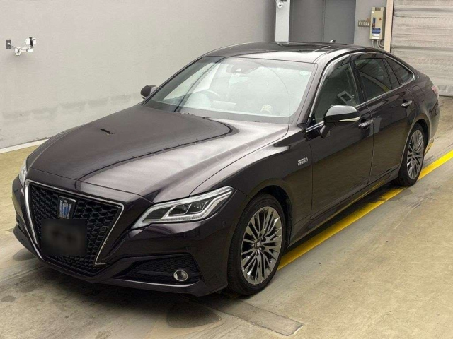 TOYOTA CROWN 2019