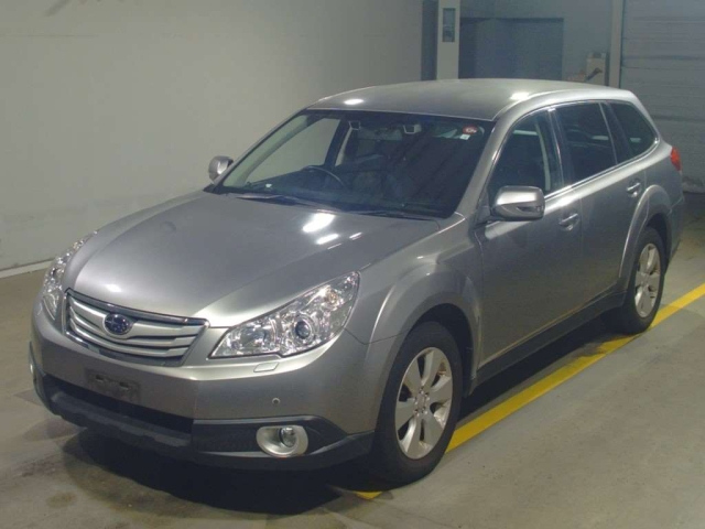 SUBARU LEGACY OUTBACK 2011