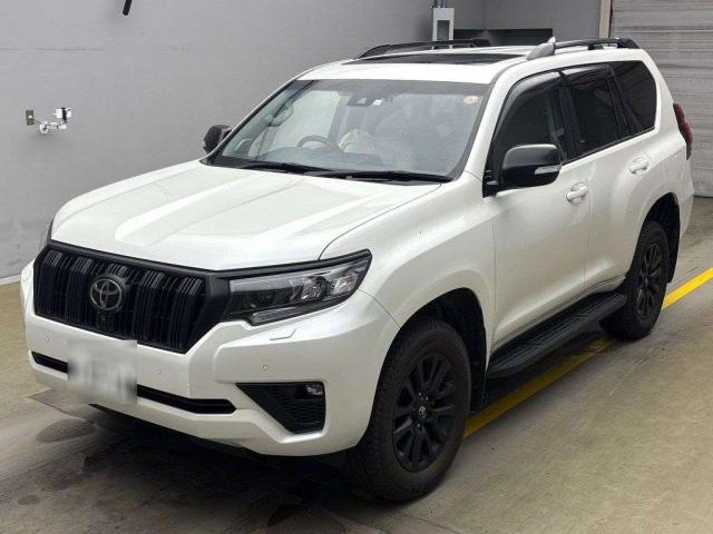 TOYOTA LAND CRUISER PRADO 2023