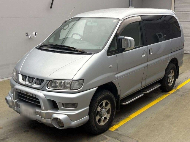 MITSUBISHI DELICA 2006