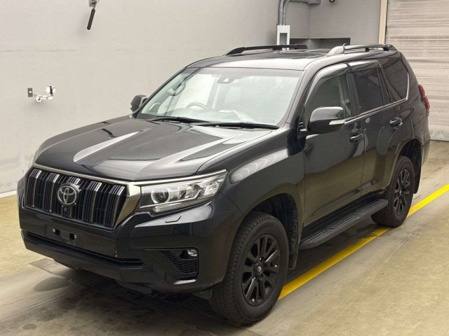 TOYOTA LAND CRUISER PRADO 2022