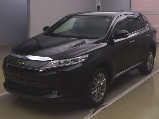 TOYOTA HARRIER 2017