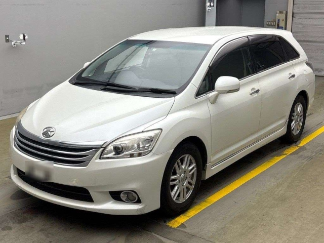 TOYOTA MARK X ZIO 2010