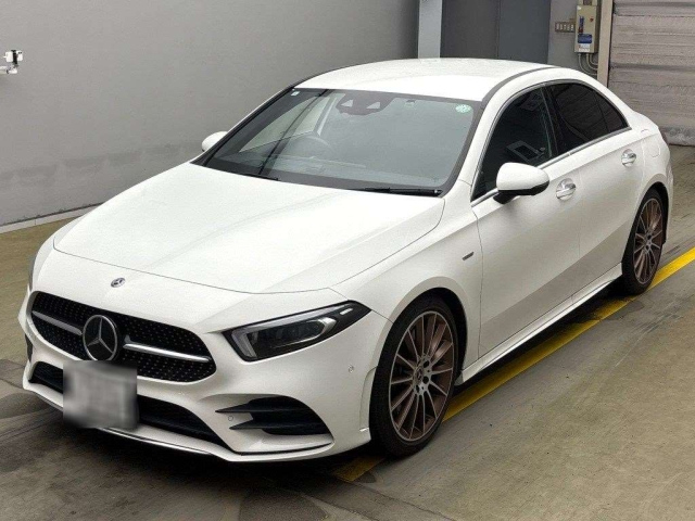 MERCEDES BENZ A CLASS 2019