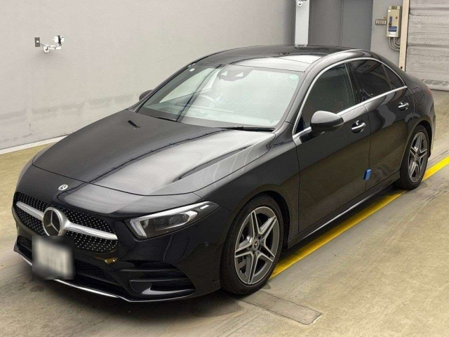 MERCEDES BENZ A CLASS 2019