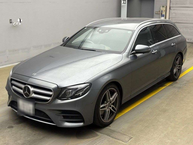 MERCEDES BENZ E CLASS WAGON 2017