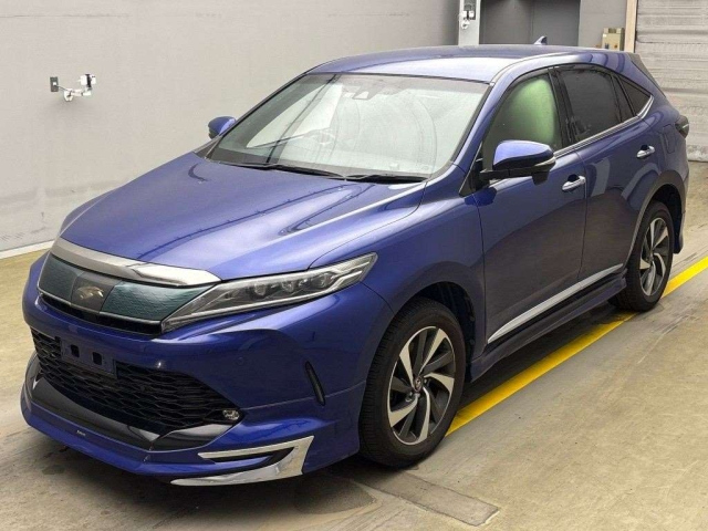 TOYOTA HARRIER 2017