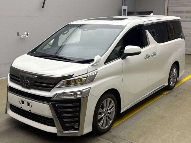 TOYOTA VELLFIRE 2020