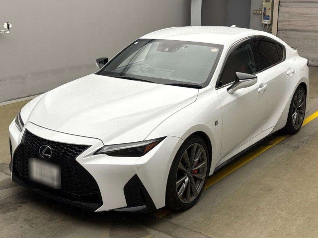 LEXUS IS 2021