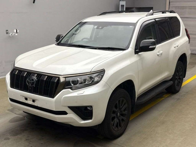 TOYOTA LAND CRUISER PRADO 2022