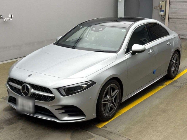 MERCEDES BENZ A CLASS 2019