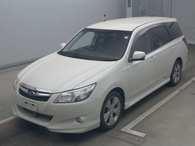 SUBARU EXIGA 2012