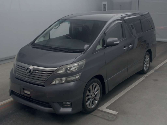 TOYOTA VELLFIRE 2010