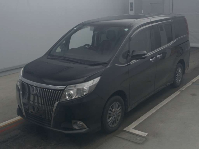 TOYOTA ESQUIRE 2017