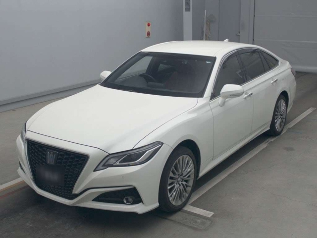 TOYOTA CROWN 2020