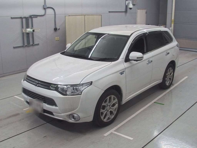MITSUBISHI OUTLANDER PHEV 2014