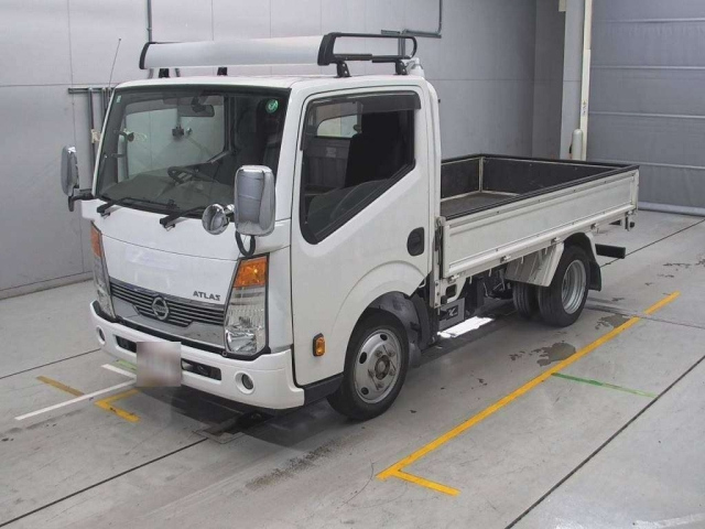 NISSAN ATLAS 2019