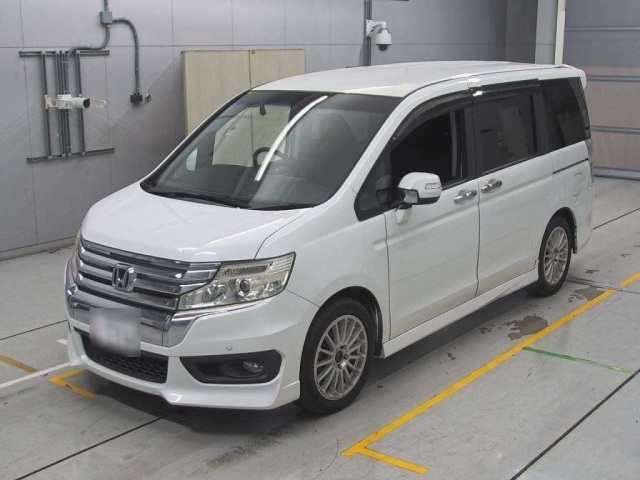 HONDA STEP WAGON 2012