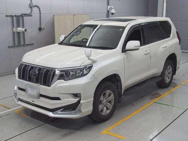 TOYOTA LAND CRUISER PRADO 2019