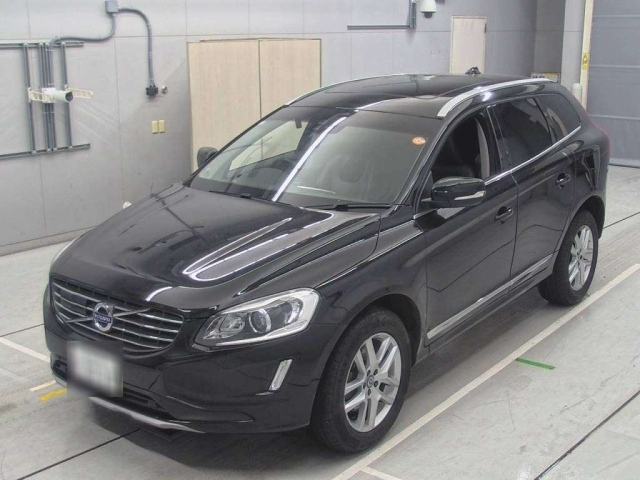 VOLVO XC60 2017