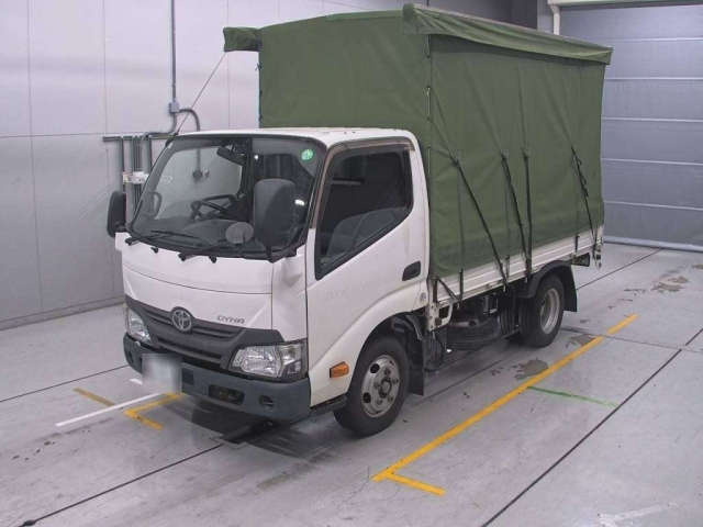 TOYOTA DYNA
