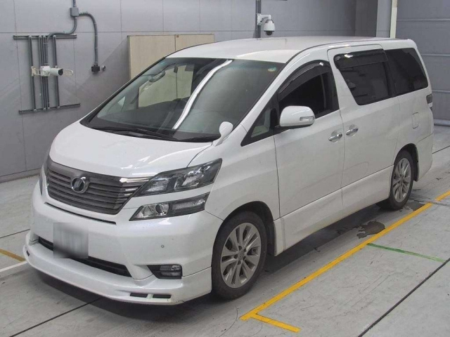 TOYOTA VELLFIRE 2010