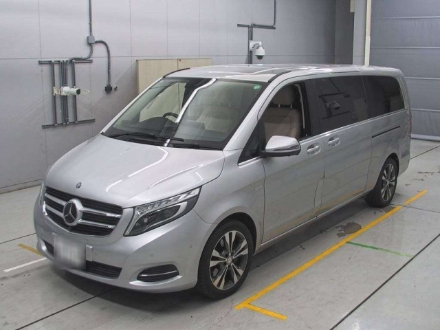 MERCEDES BENZ V CLASS