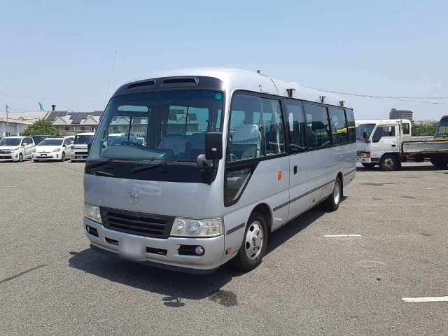 TOYOTA COASTER 2011