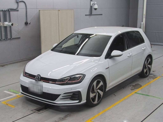 VOLKSWAGEN GOLF 2018