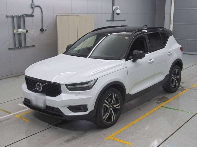 VOLVO XC40 2018