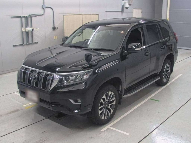 TOYOTA LAND CRUISER PRADO 2022