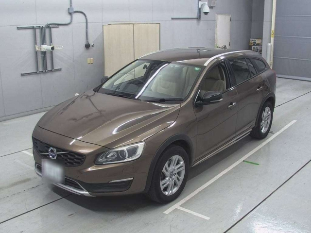 VOLVO V60 2017