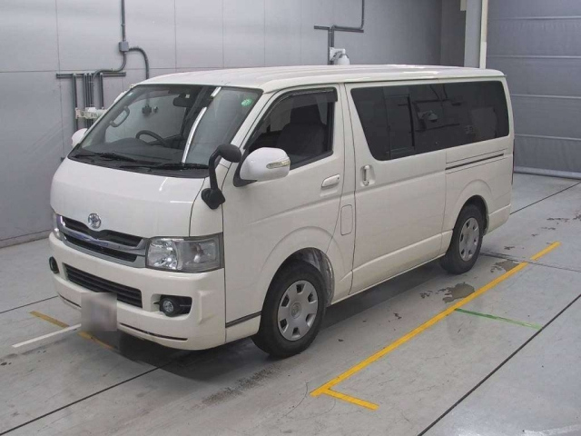 TOYOTA HIACE VAN 2008