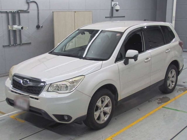 SUBARU FORESTER 2014