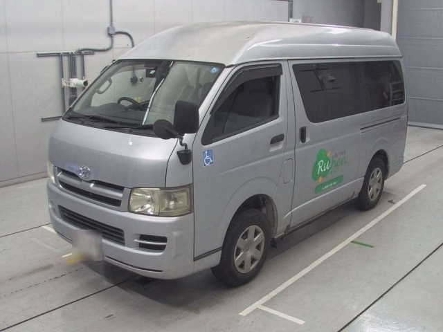 TOYOTA HIACE VAN 2007