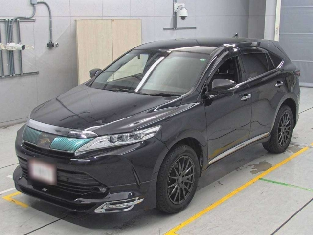 TOYOTA HARRIER 2018