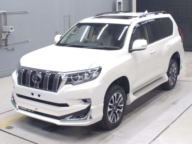 TOYOTA LAND CRUISER PRADO 2023