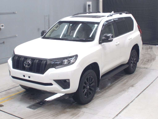 TOYOTA LAND CRUISER PRADO 2022