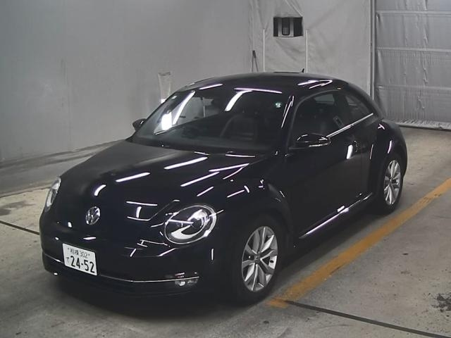 VOLKSWAGEN THE BEETLE 2013