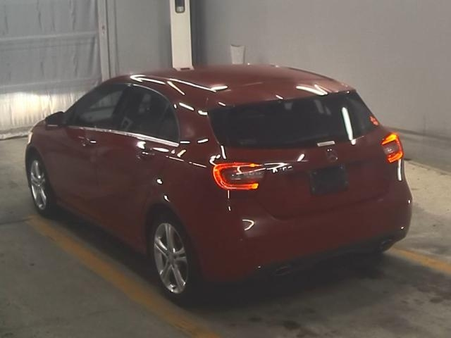 MERCEDES BENZ A CLASS 2015