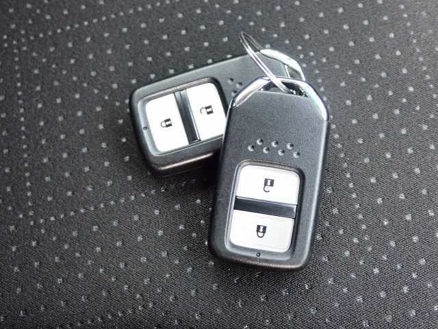 HONDA FIT 2015