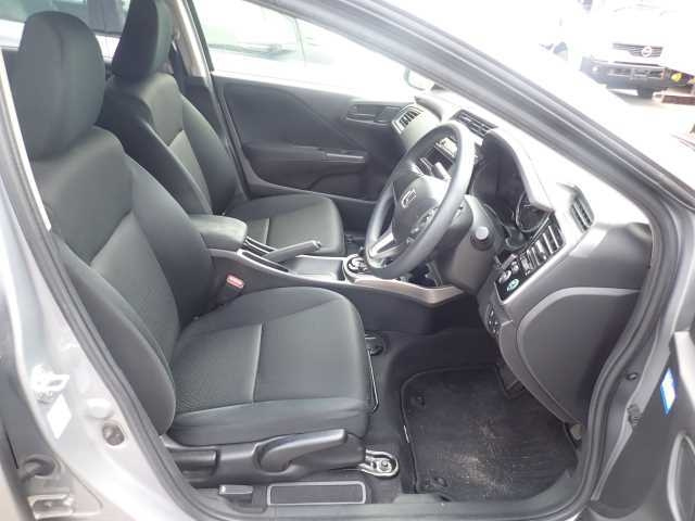 HONDA GRACE 2019
