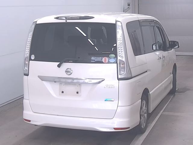 NISSAN SERENA 2013